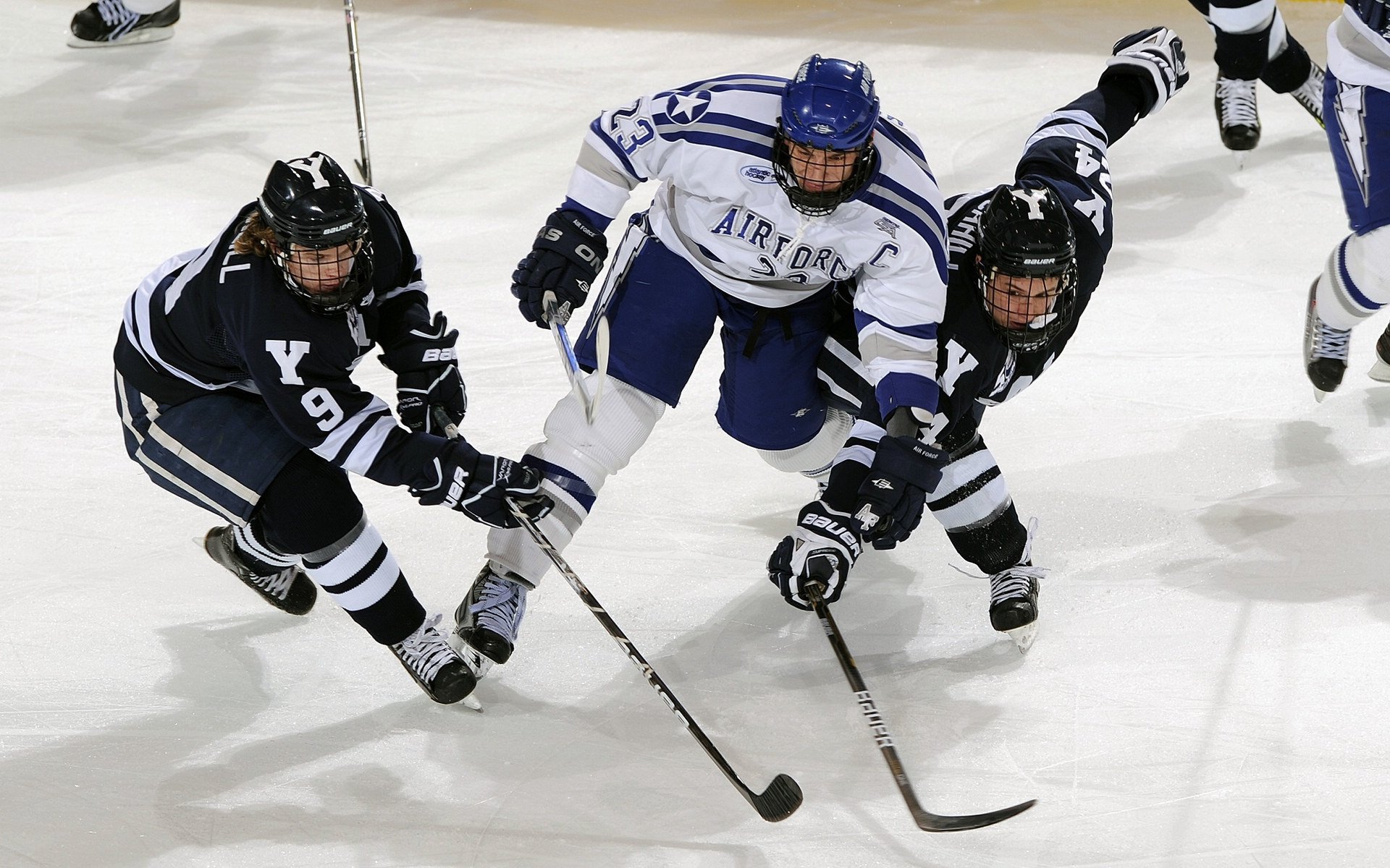 全国登山竞赛，攀登高峰的勇气考验，2021登山比赛